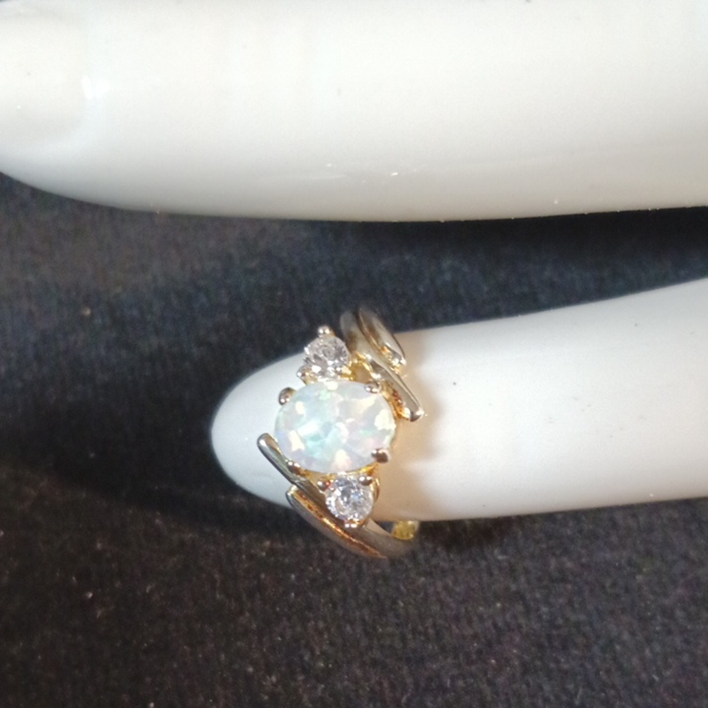 Sterling Silver Opalesque Ring With CZ Accents Size 5